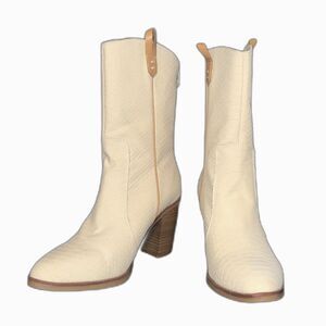 MIA‎ Ceesea Textured Ivory Heeled Western Boot, Women's 7.5, NWT